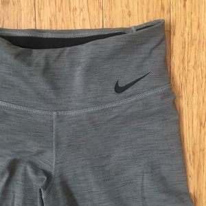 Nike gray workout leggings size S high rise
